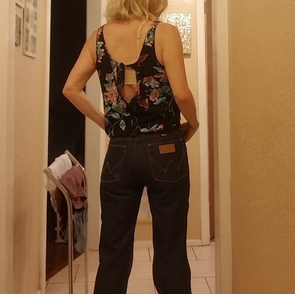 New with tags vintage wrangler flare Jeans USA